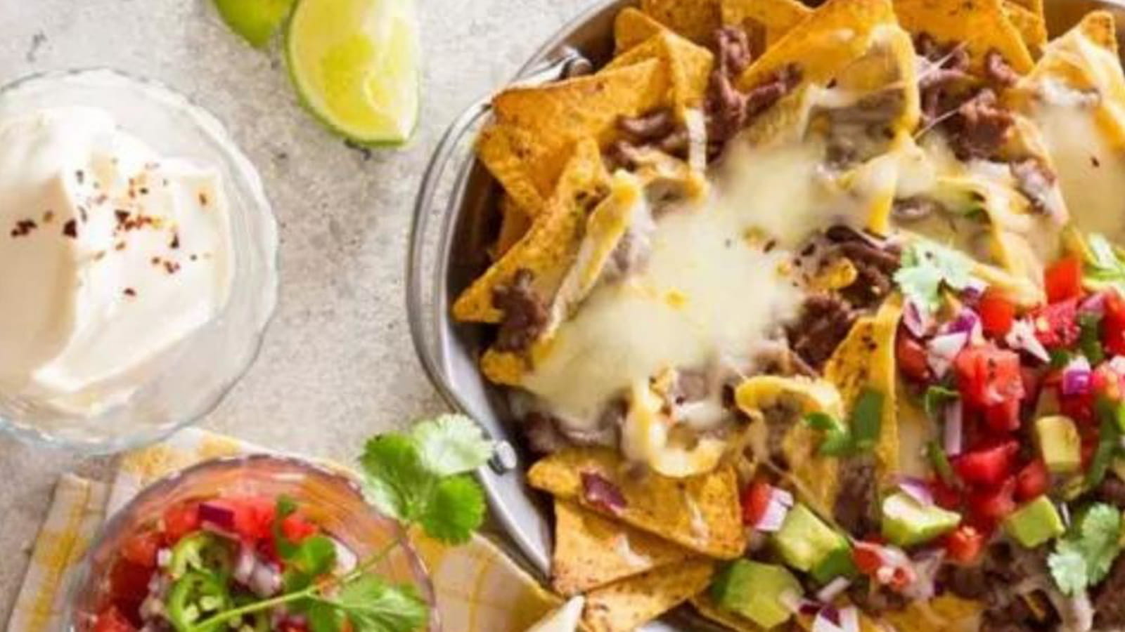 Super nachos au Reblochon