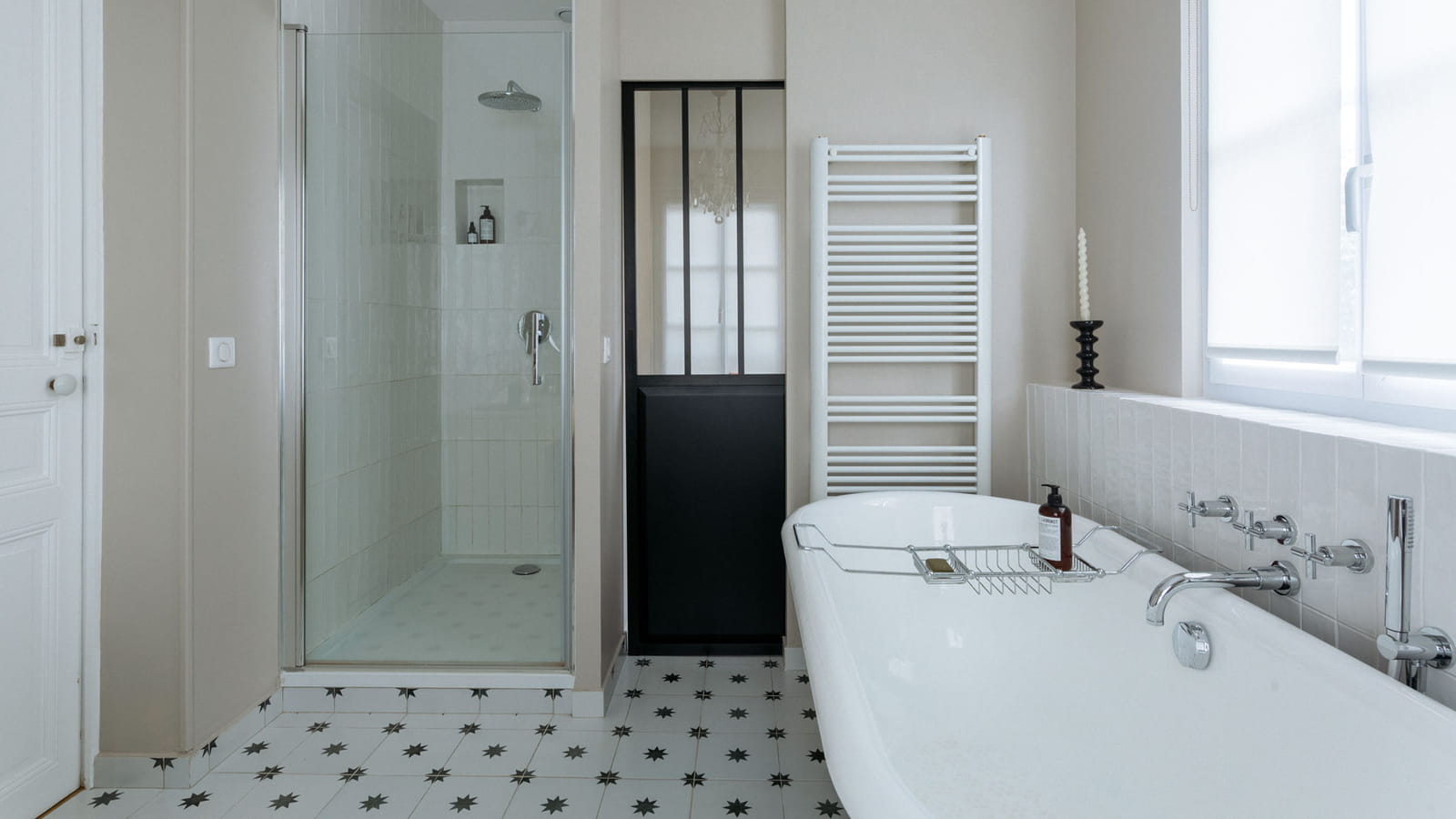 Salle de bains après