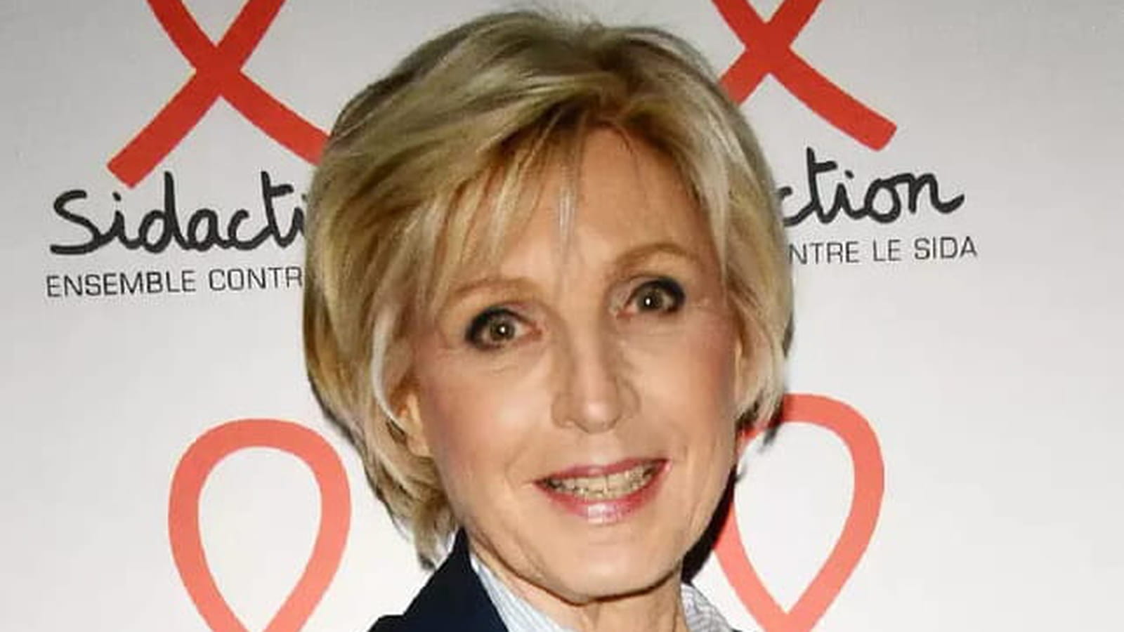 Evelyne Dhéliat