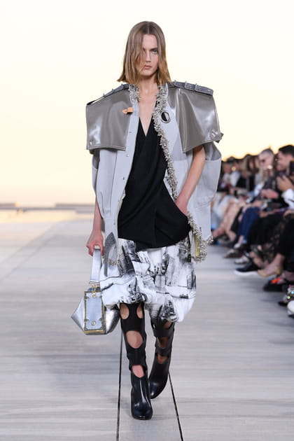 Look 28&nbsp;du d&eacute;fil&eacute; Louis Vuitton
