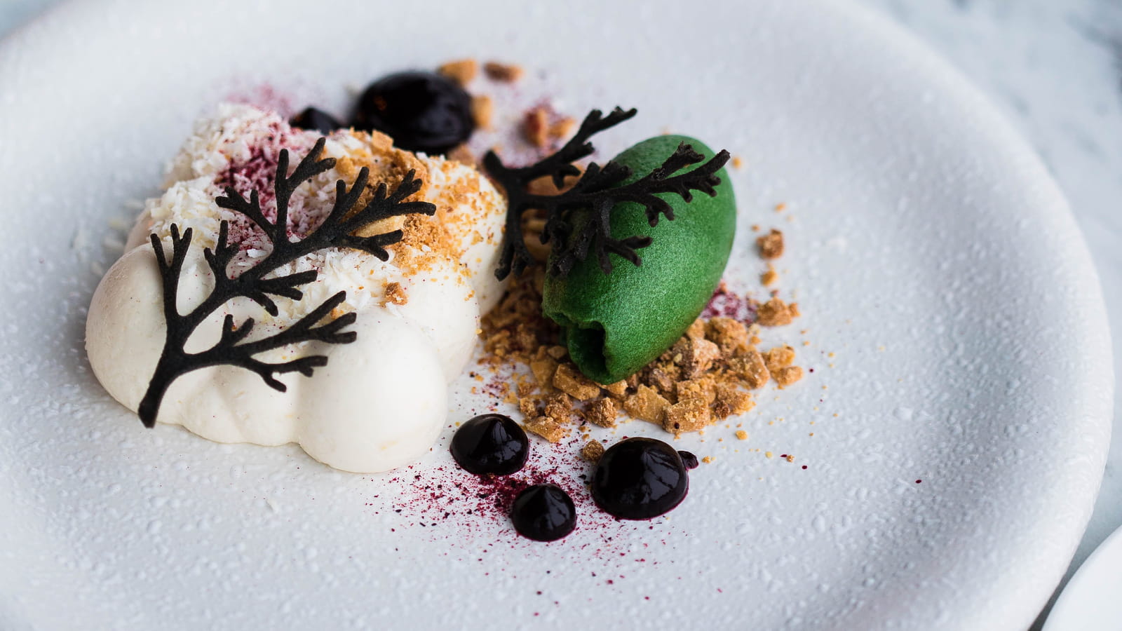 8 desserts de chef qui ont font la part belle aux légumes