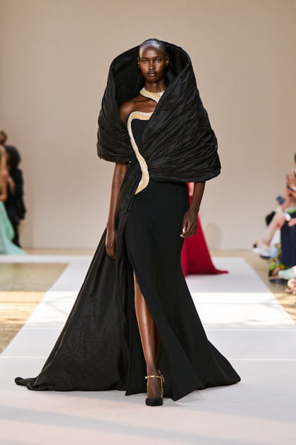 Défilé Elie Saab automne-hiver 2022-2023