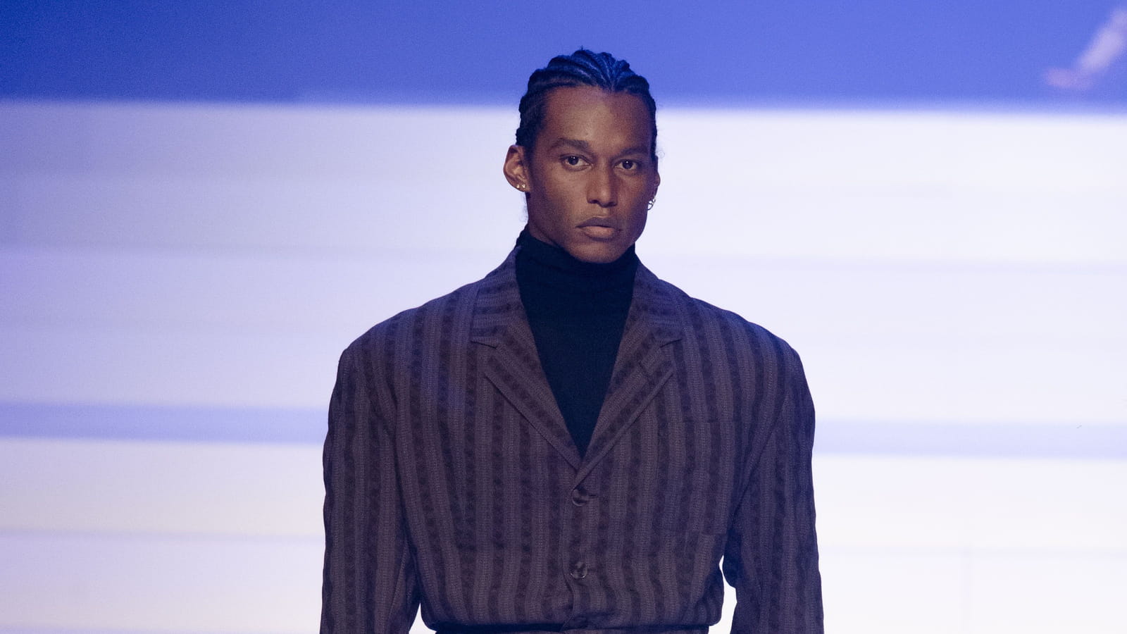 Look 9