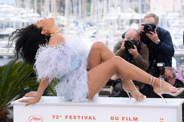 Leyna Bloom fait grimper la temp&eacute;rature