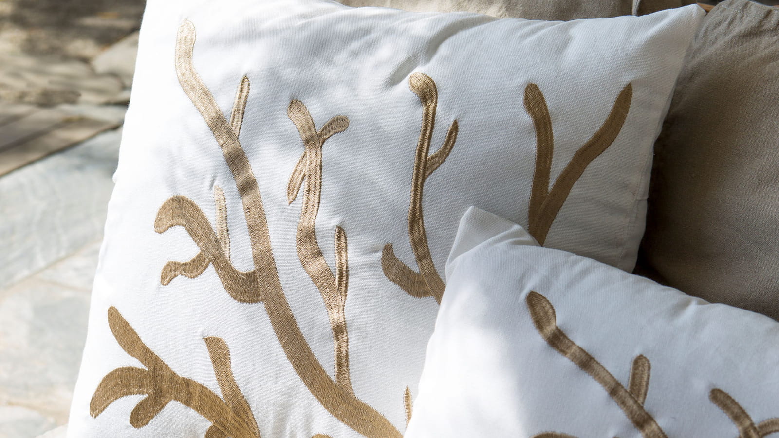 Coussin corail
