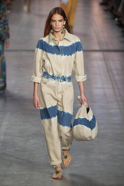 D&eacute;fil&eacute; Alberta Ferretti printemps-&eacute;t&eacute; 2020