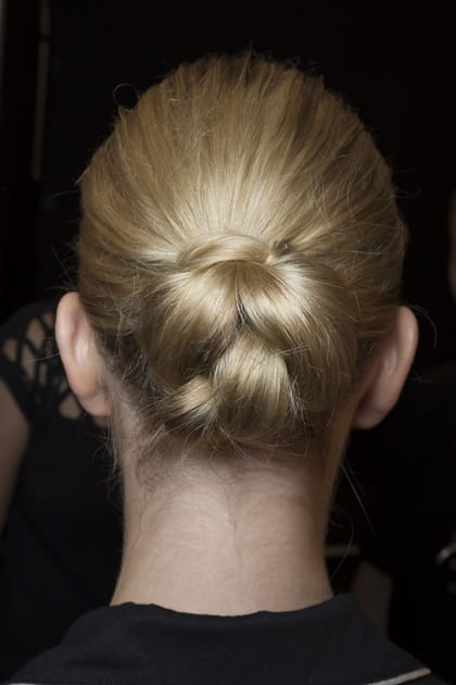 Le chignon tress&eacute;