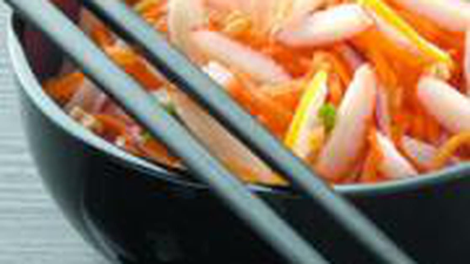 Salade surimi-cacahuète