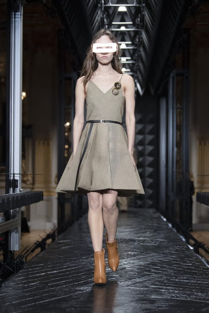 Look 19&nbsp;du d&eacute;fil&eacute; Louis Vuitton