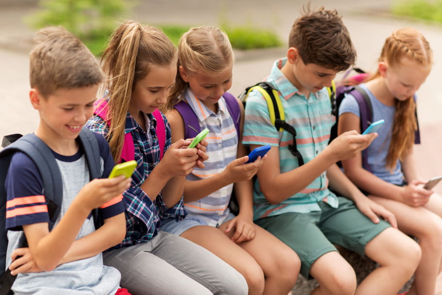 Les téléphones portables ne sonneront plus à l'école