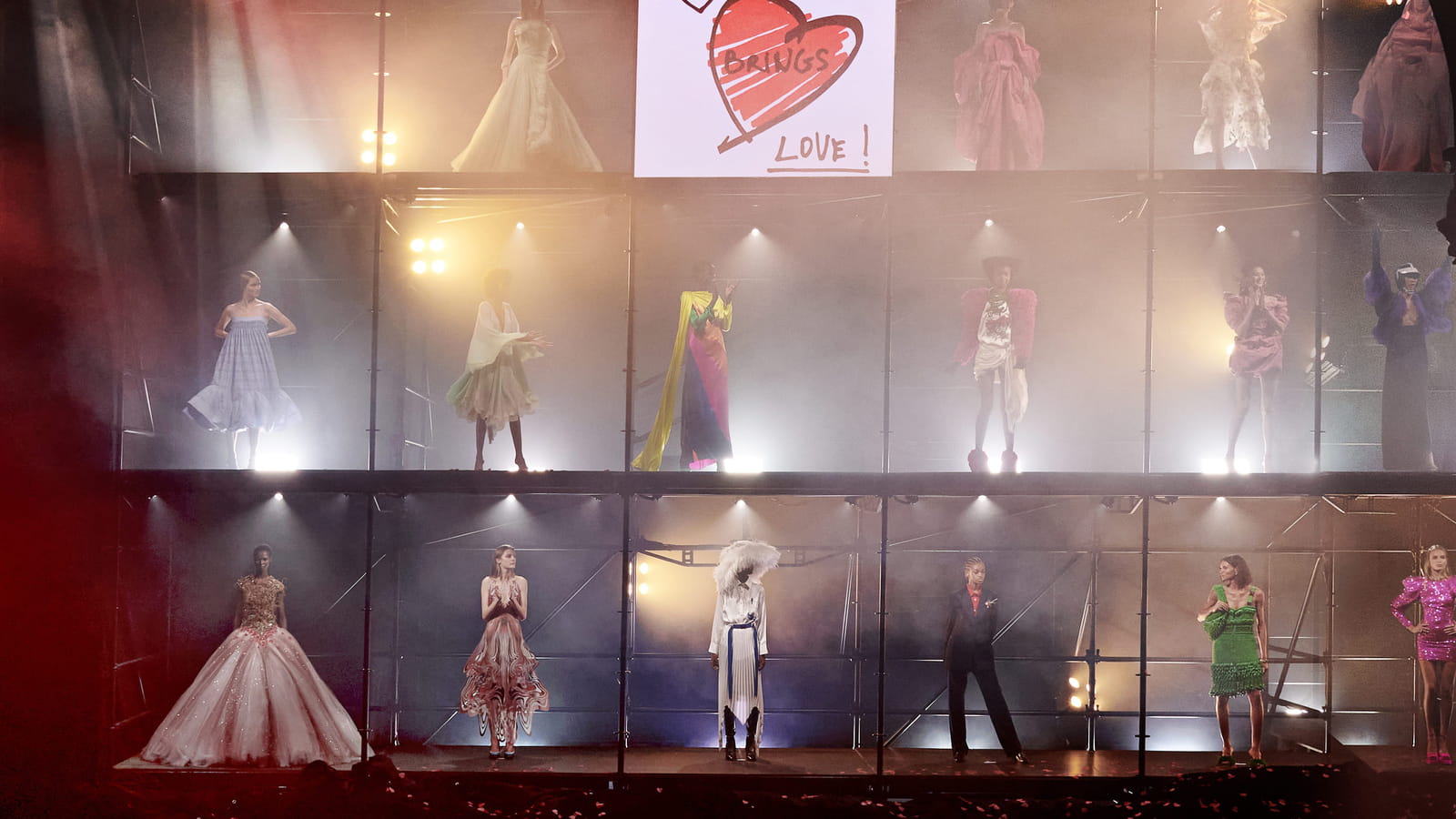 Défilé hommage à Alber Elbaz