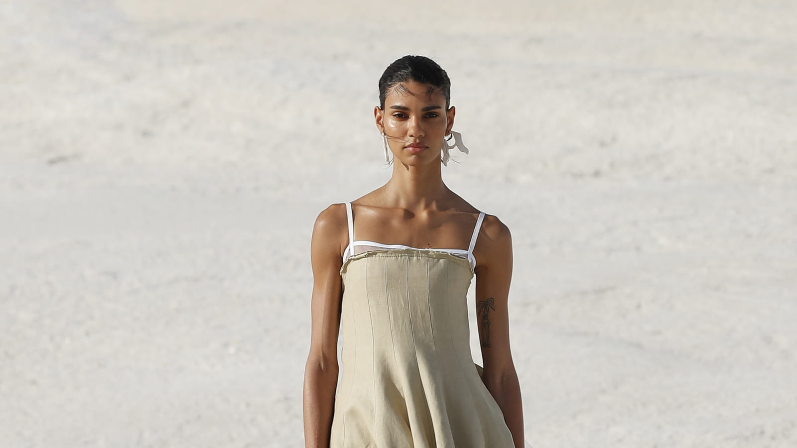 Look 28