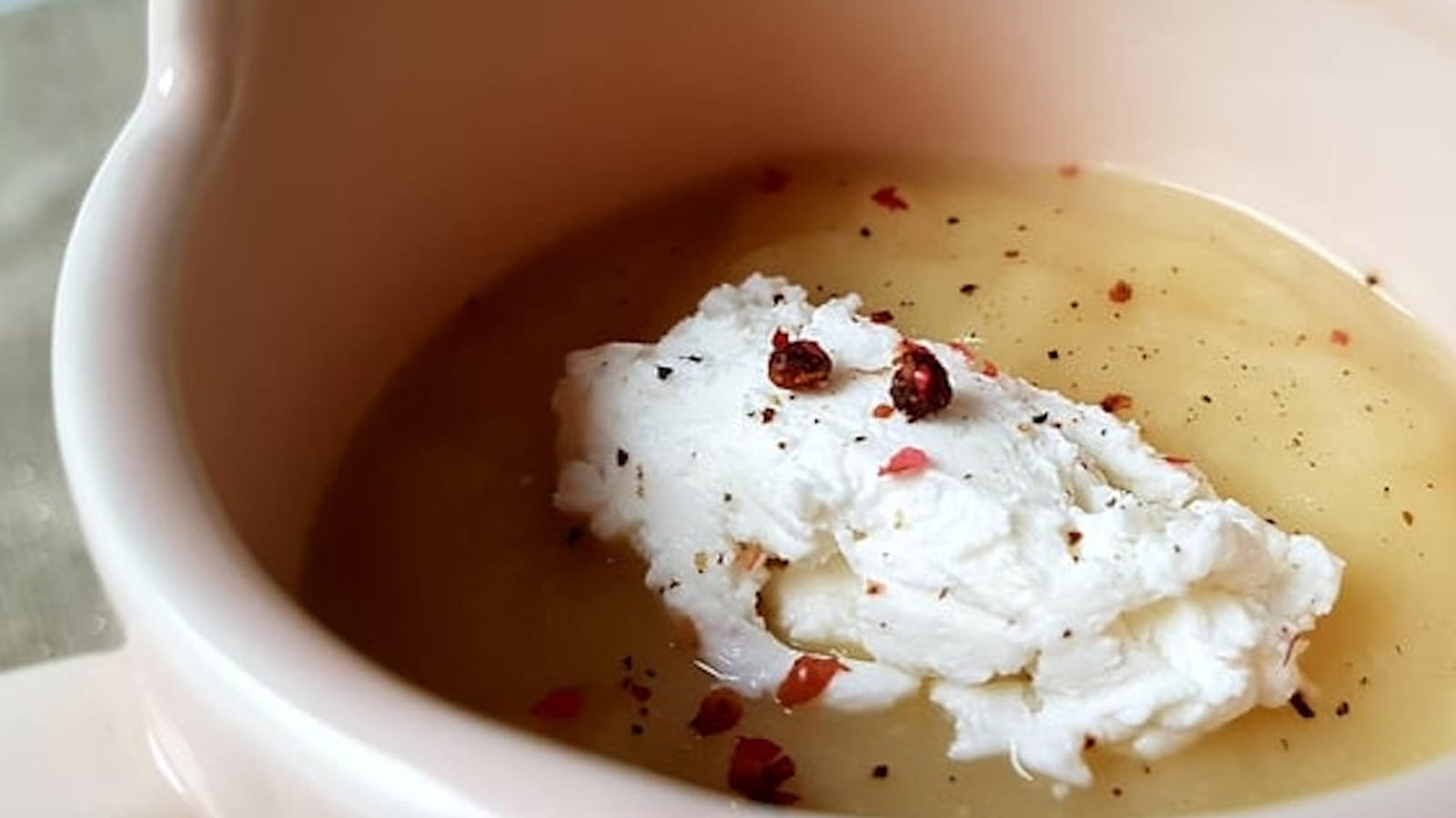 Velouté de panais au lait de coco