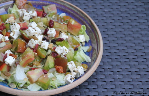 Salade aux tomates anciennes à la féta