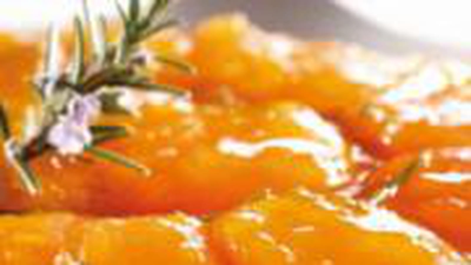 Tatin d'abricots au romarin