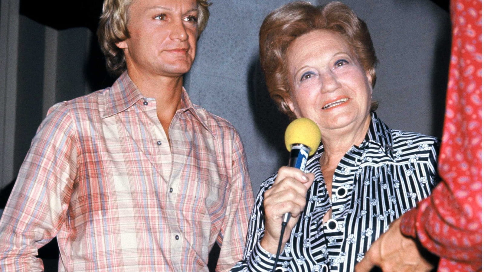 Mère et fils sur Europe 1