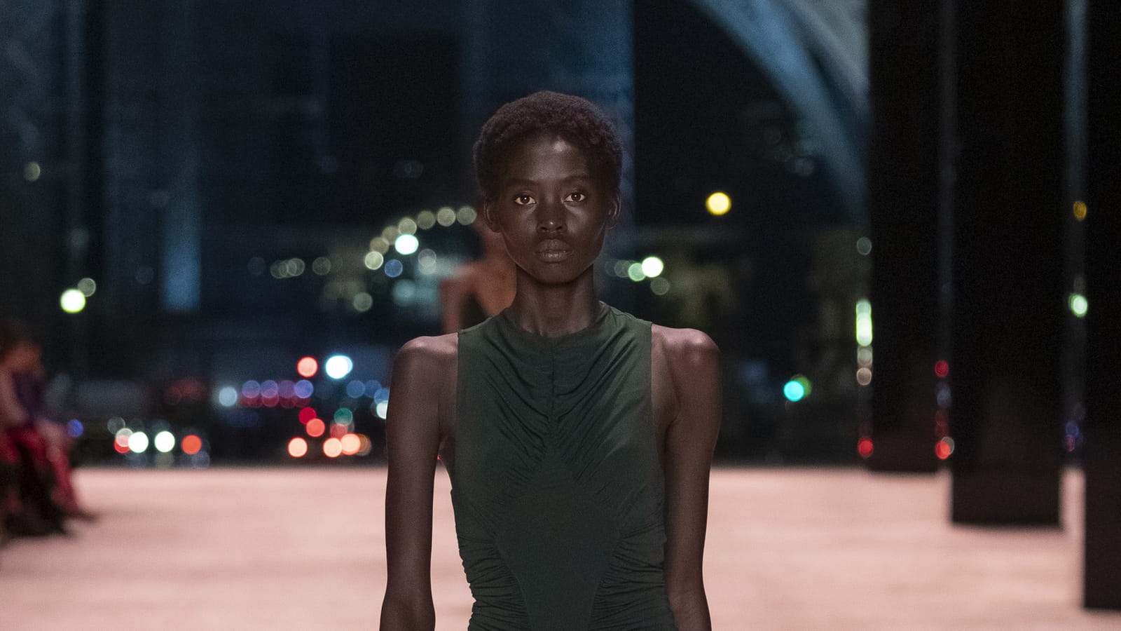 Look 26