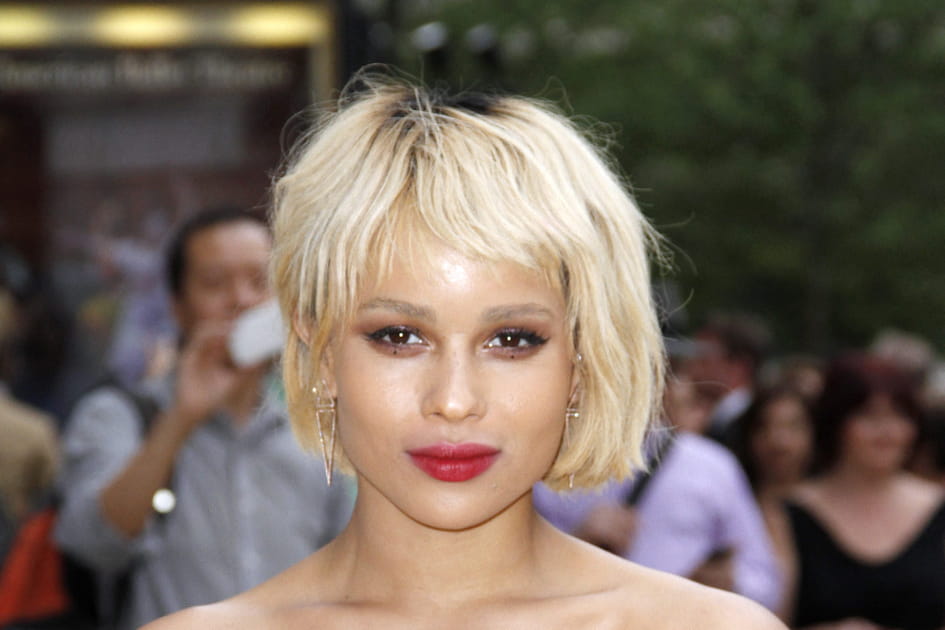 Le carr&eacute; court blond de Zo&euml; Kravitz