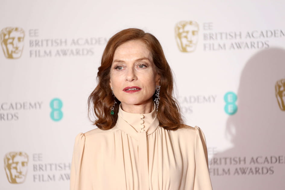 Le carr&eacute; boucl&eacute; d'Isabelle Huppert
