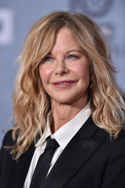 Les cheveux mi-longs ondul&eacute;s de Meg Ryan