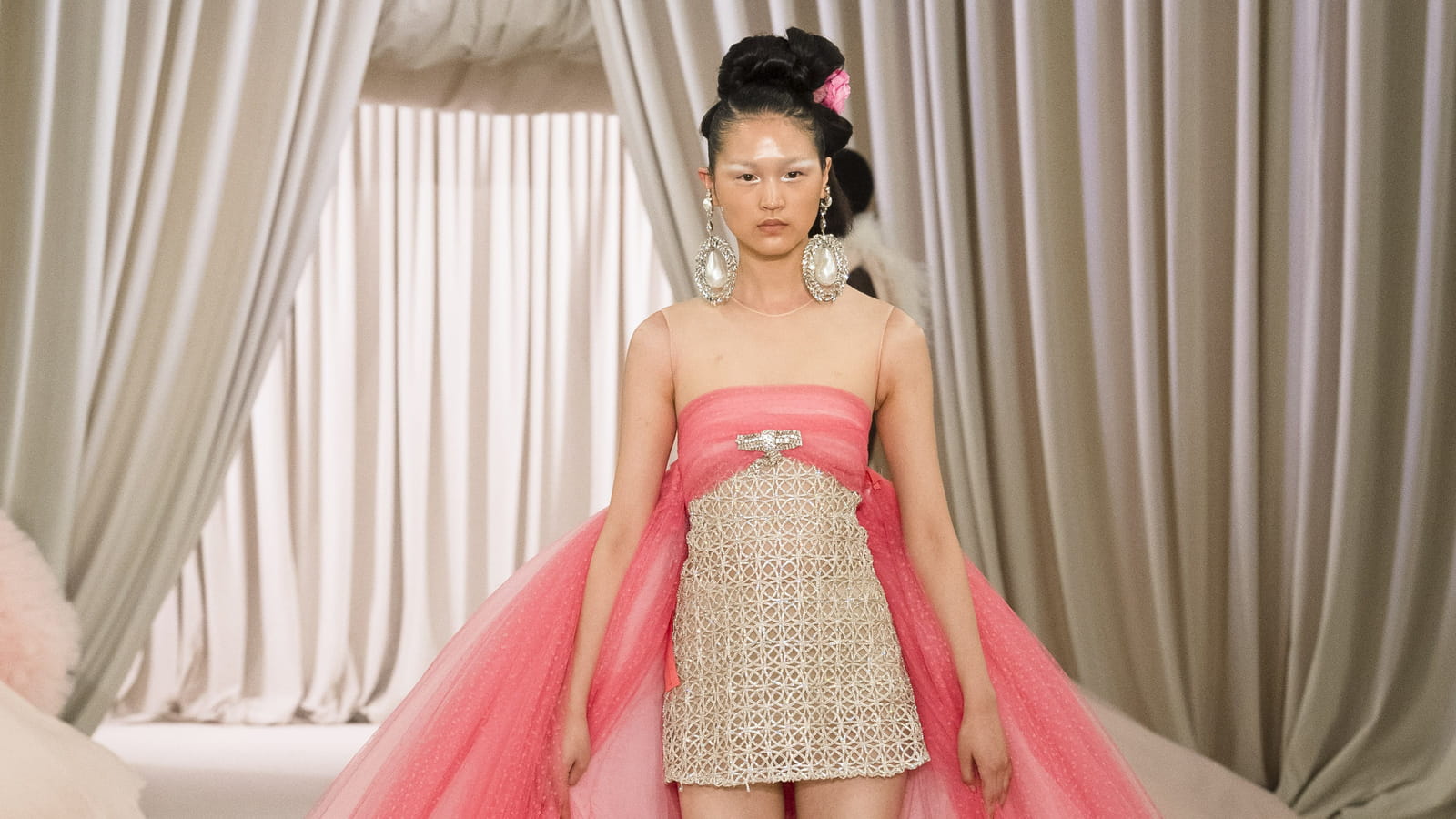 Look 34