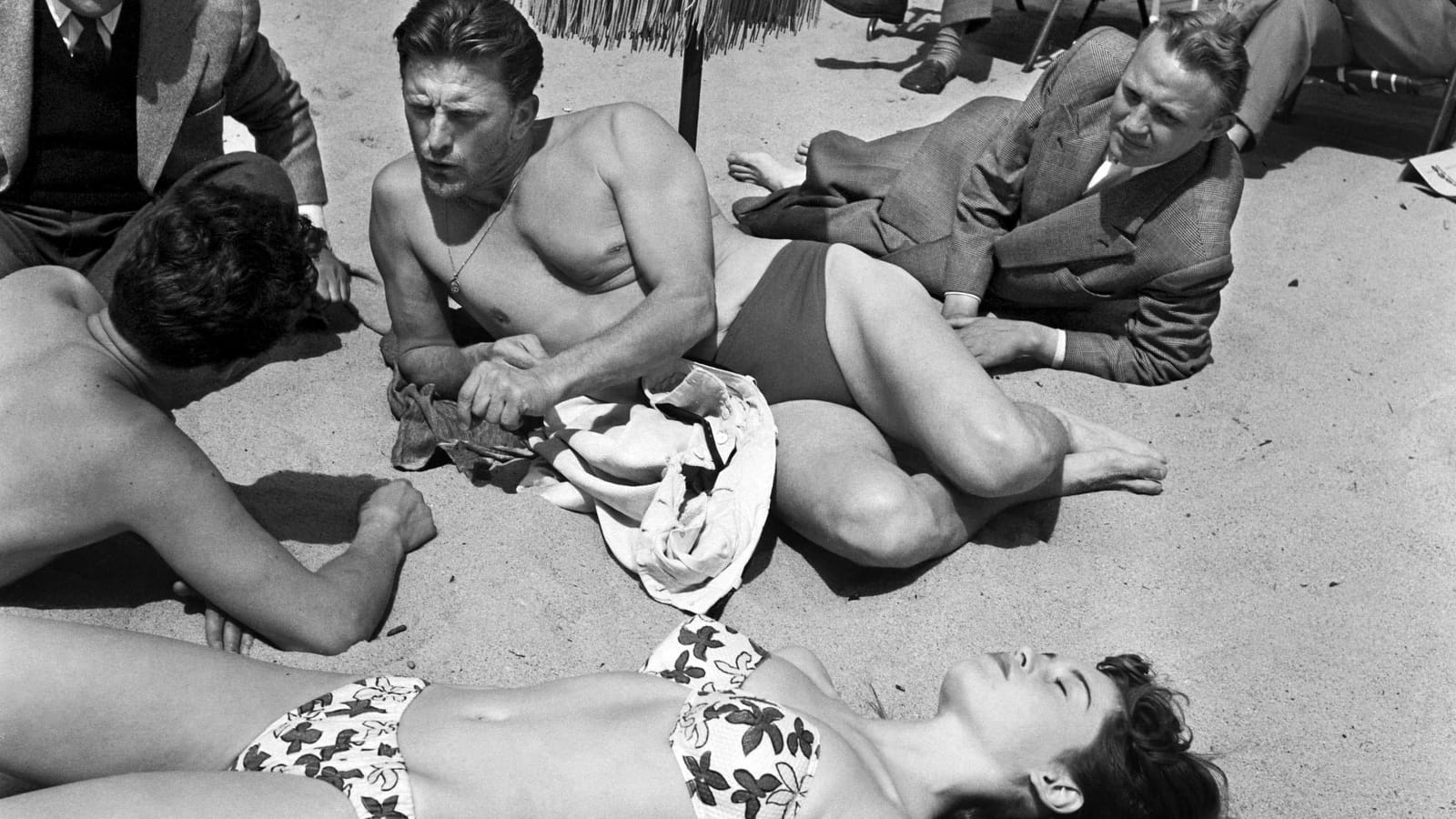 Brigitte Bardot sur la plage