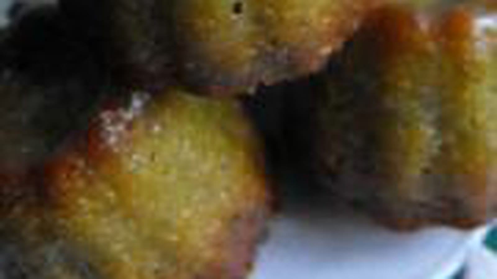 Cannelés aux pistaches