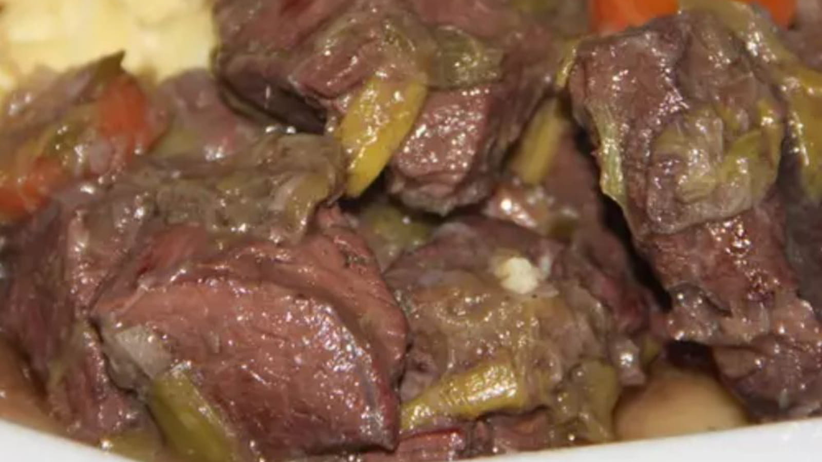 Bœuf, carottes et poireaux à l'ancienne