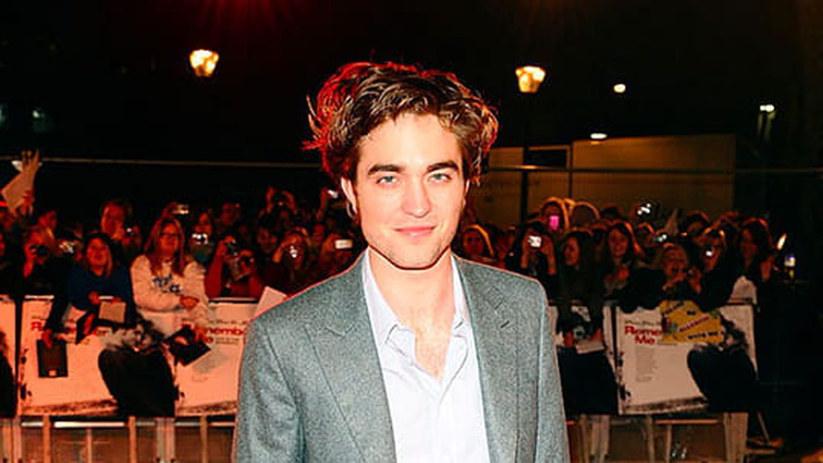 Robert Pattinson le 17 mars 2010