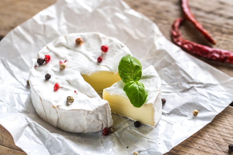 Comment chasser les odeurs de camembert ?