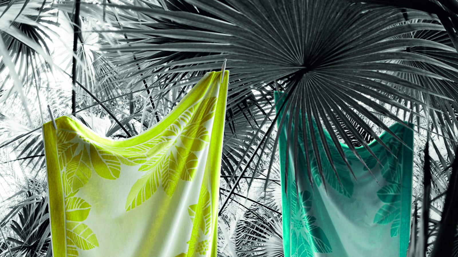 Drap de plage Palm beach lagon Lime d'Alexandre Turpault