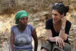 nadjet cheribi, journaliste indépendante.