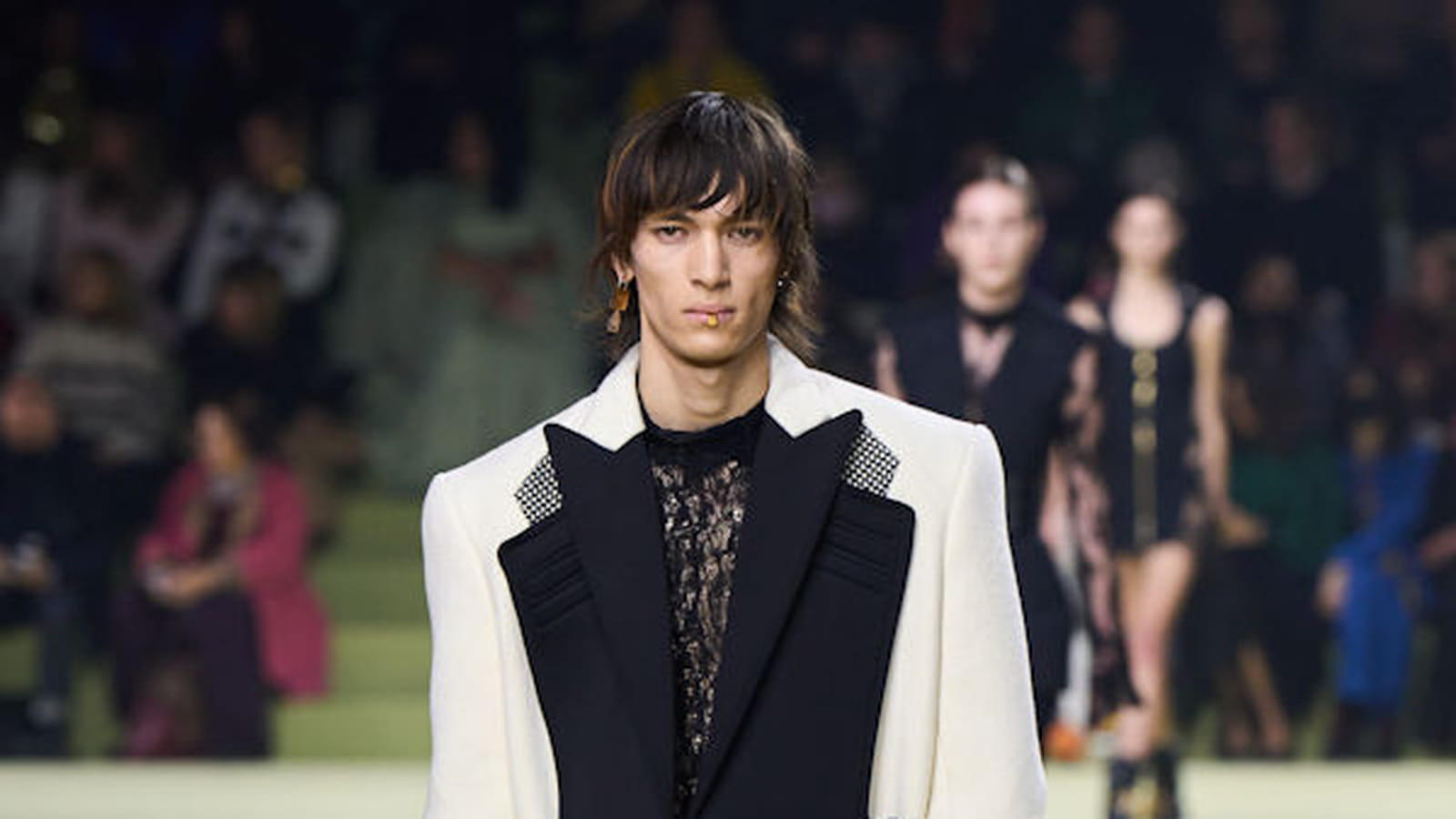 Look 62