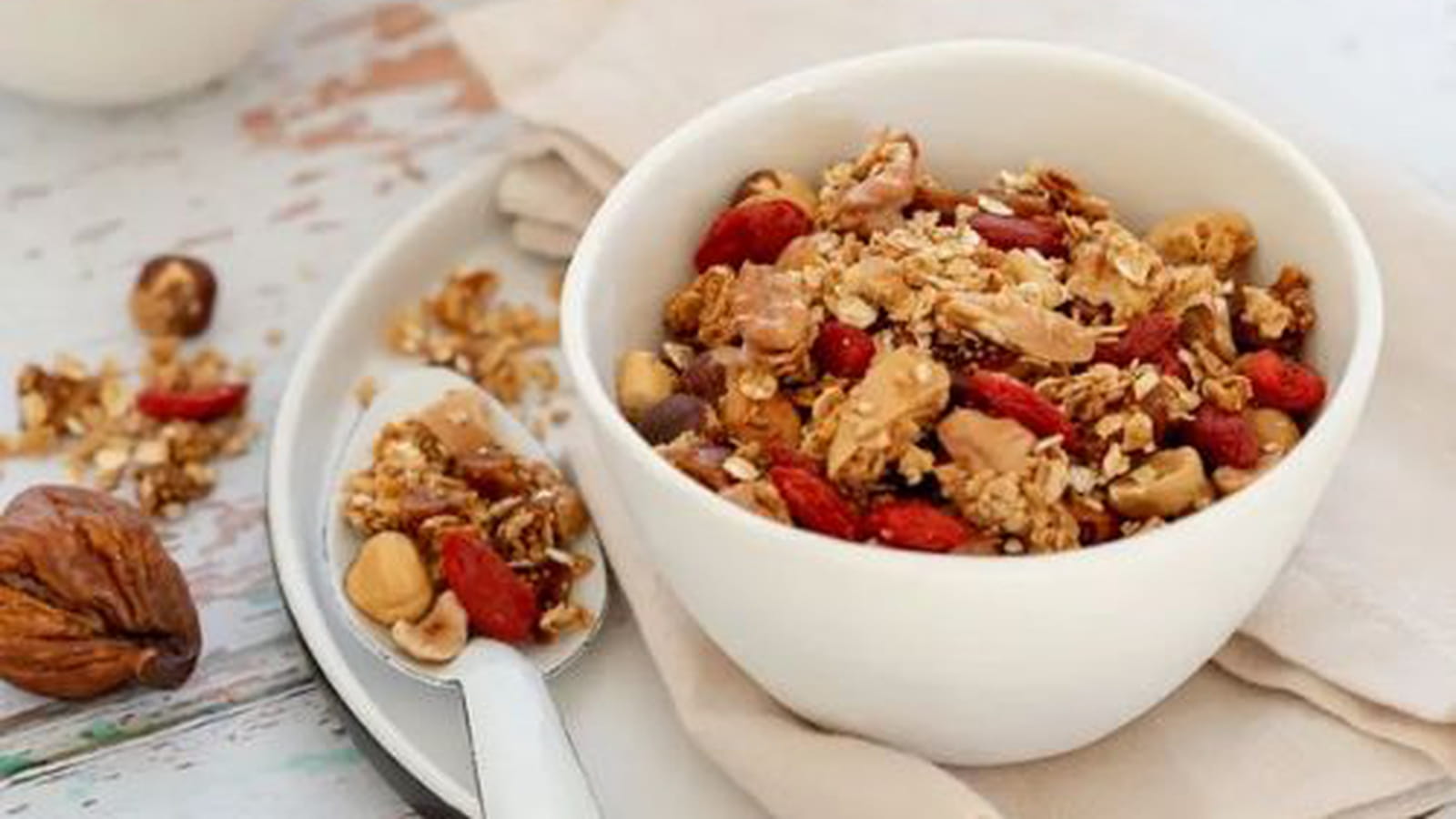 Granola fruits secs, figues et baie de goji