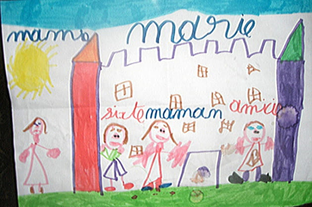 Marie accueillant mamie