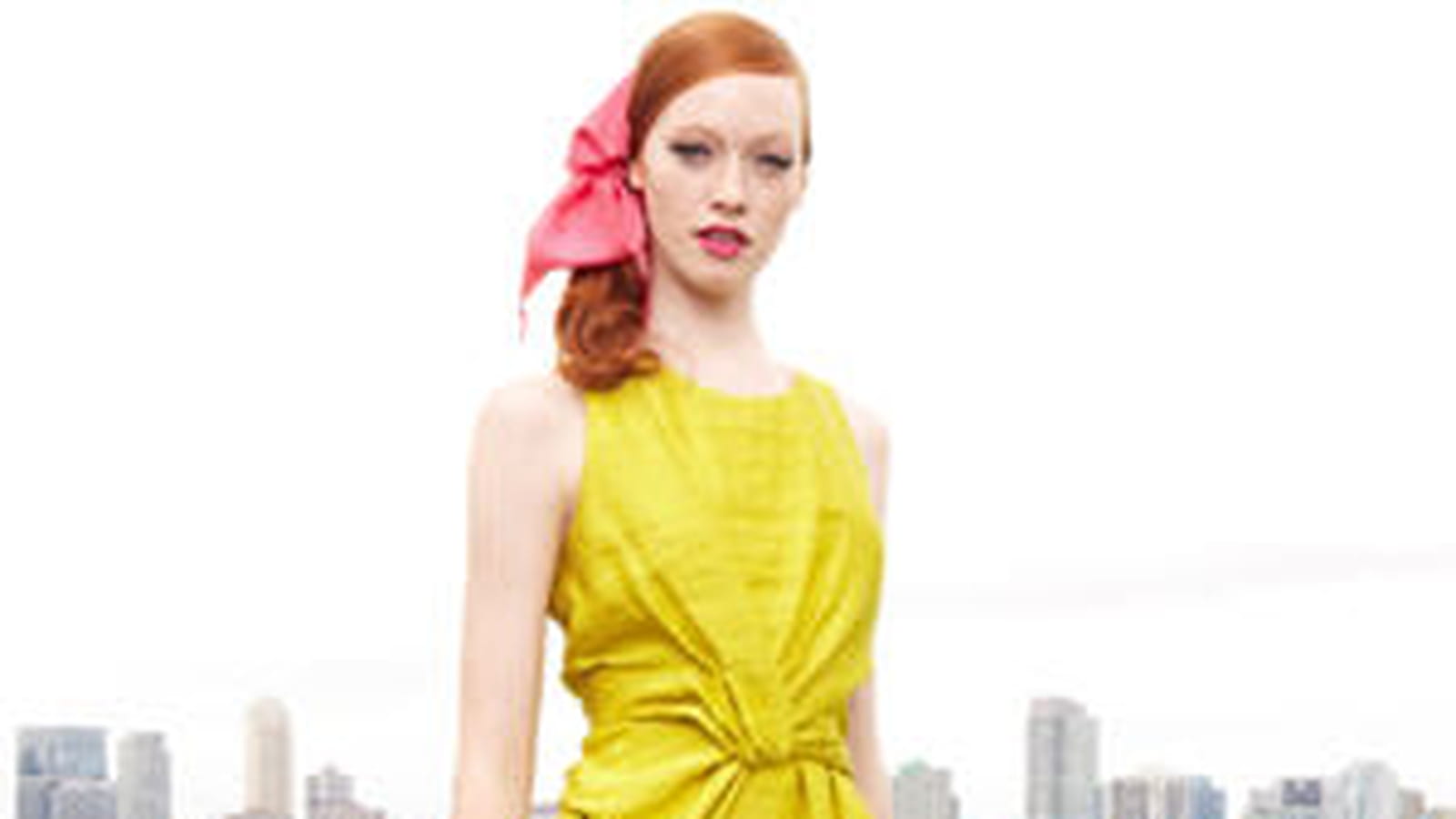 La robe jaune de Paule Ka