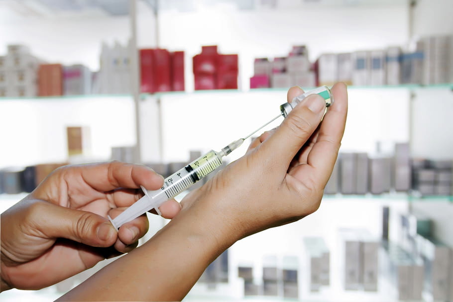 Rage : symptômes, test, chiffres en France, vaccin