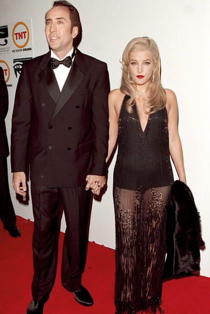 Lisa Marie Presley en robe noire transparente