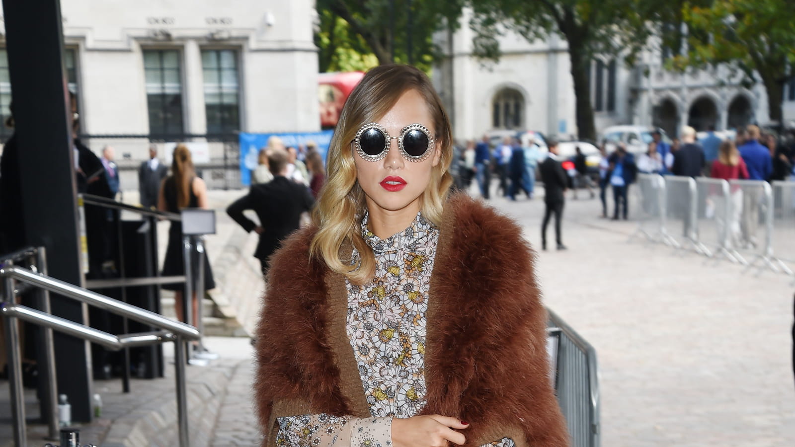 Suki Waterhouse