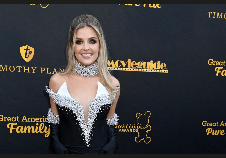 Flop&nbsp;: le smoky eye trop prononc&eacute; de Jen Lilley