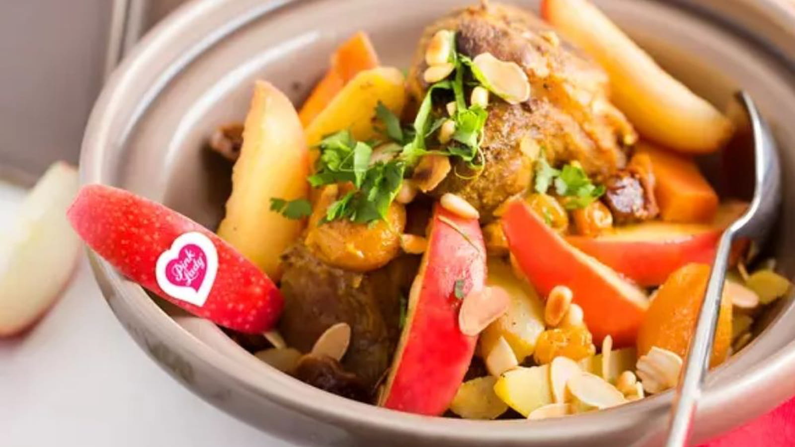 Tajine d'agneaux aux pommes