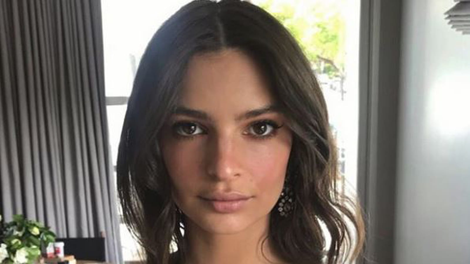 Emily Ratajkowski