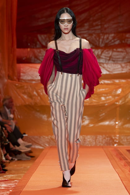 Look 34 du défilé Louis Vuitton printemps-été 2024