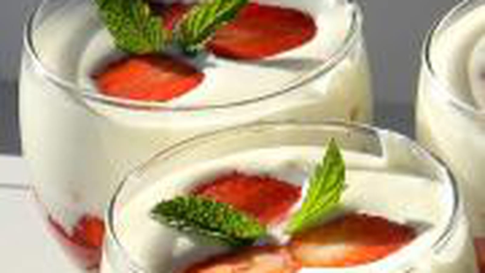 Trifle fraises rhubarbe