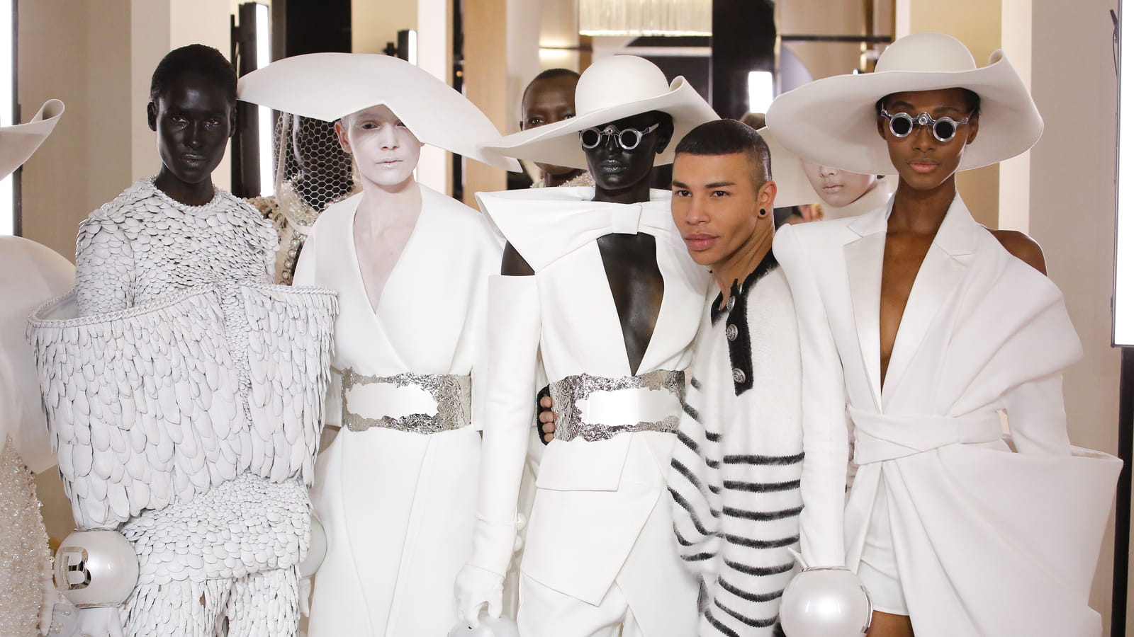 Défilé Balmain couture printemps-été 2019