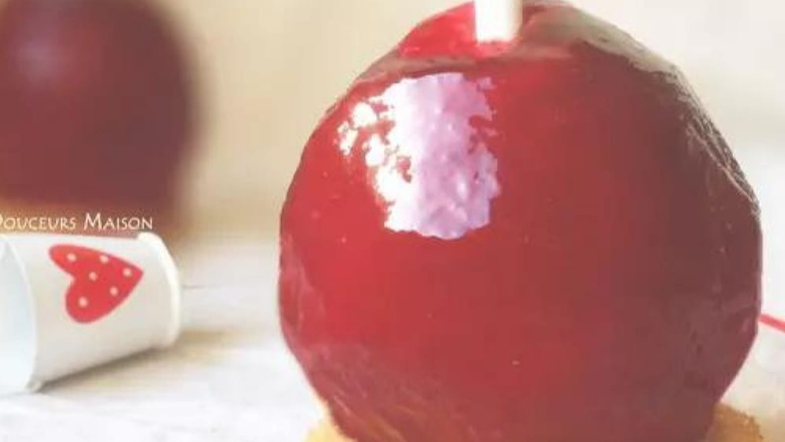 Pommes d’amour fondantes au cœur d’amande