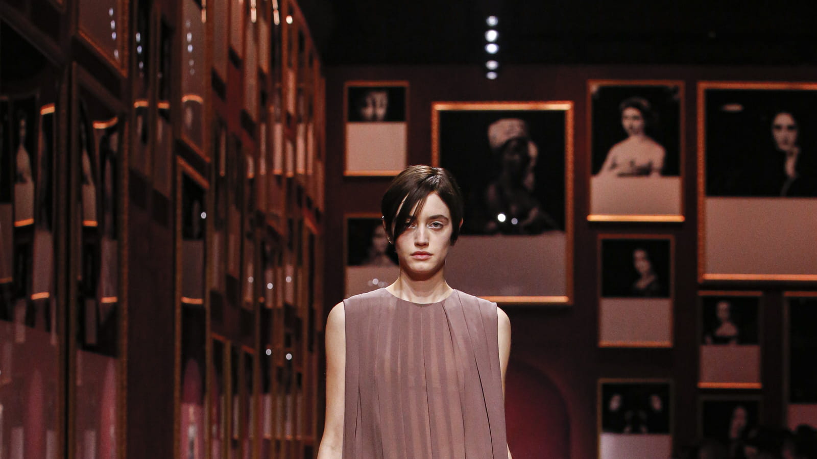Look 37