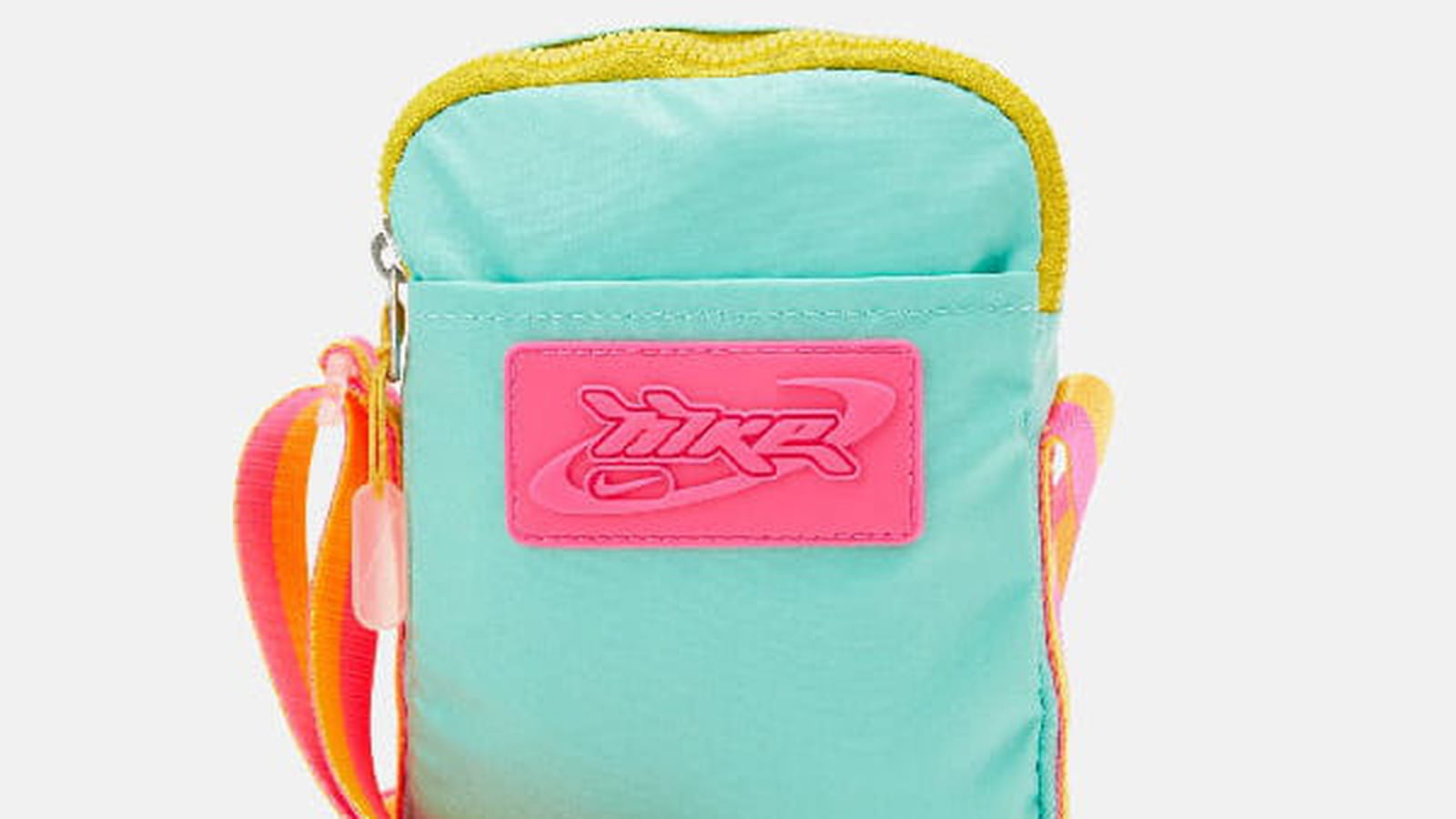 Étui à portable Nike