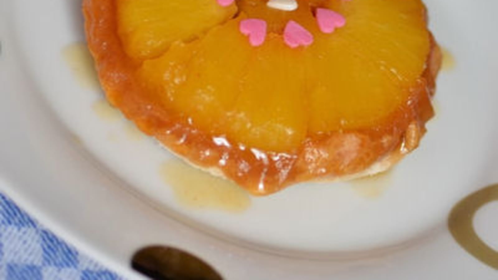 Tartelette tatin à l'ananas et aux épices