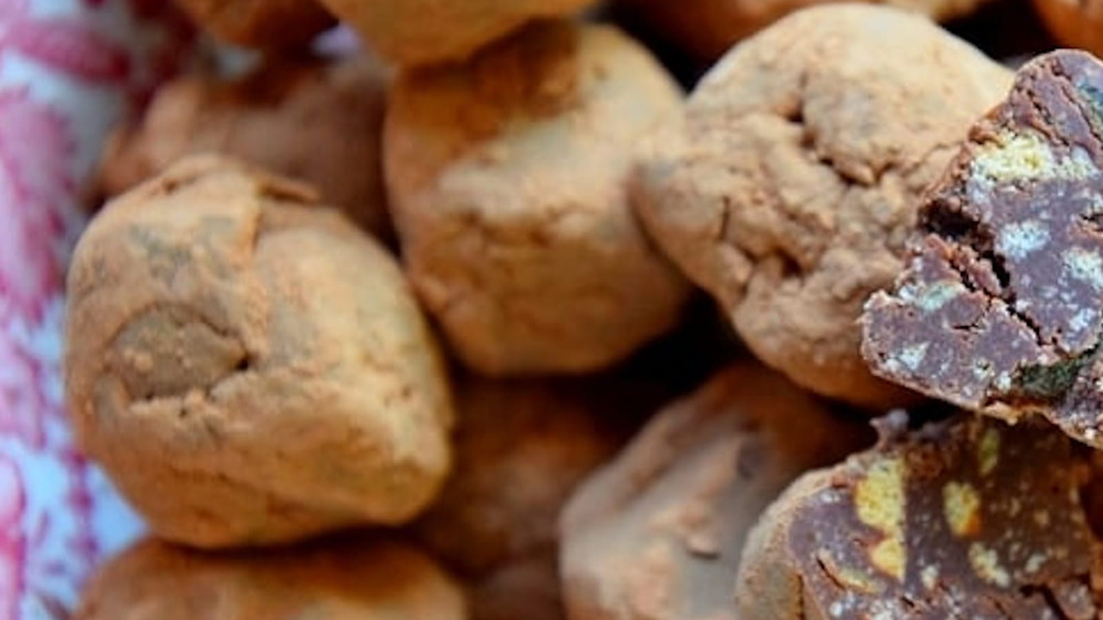 Truffe au chocolat et aux pépites d'abricot